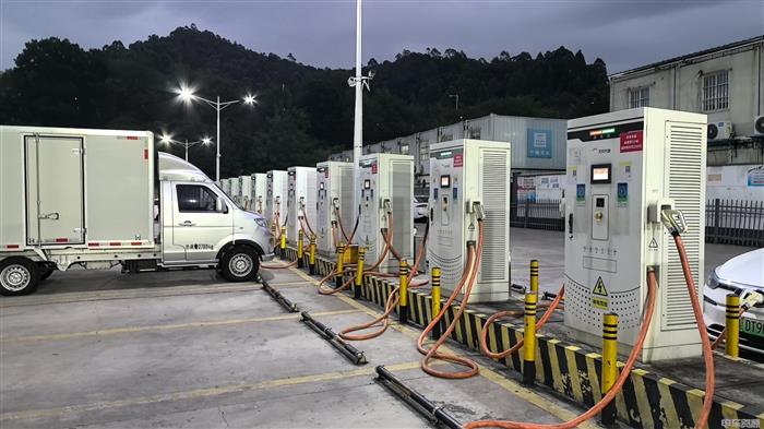 又省钱了，，，，，，，充电桩电价有新政！