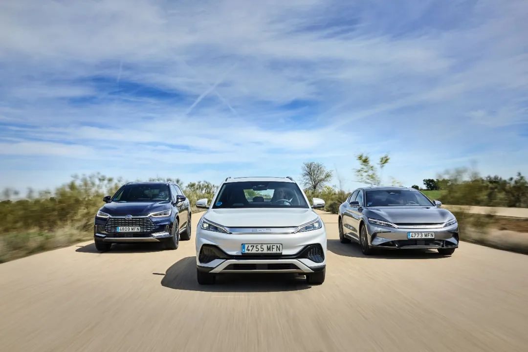 中国新能源车企，，，，，抨击欧洲